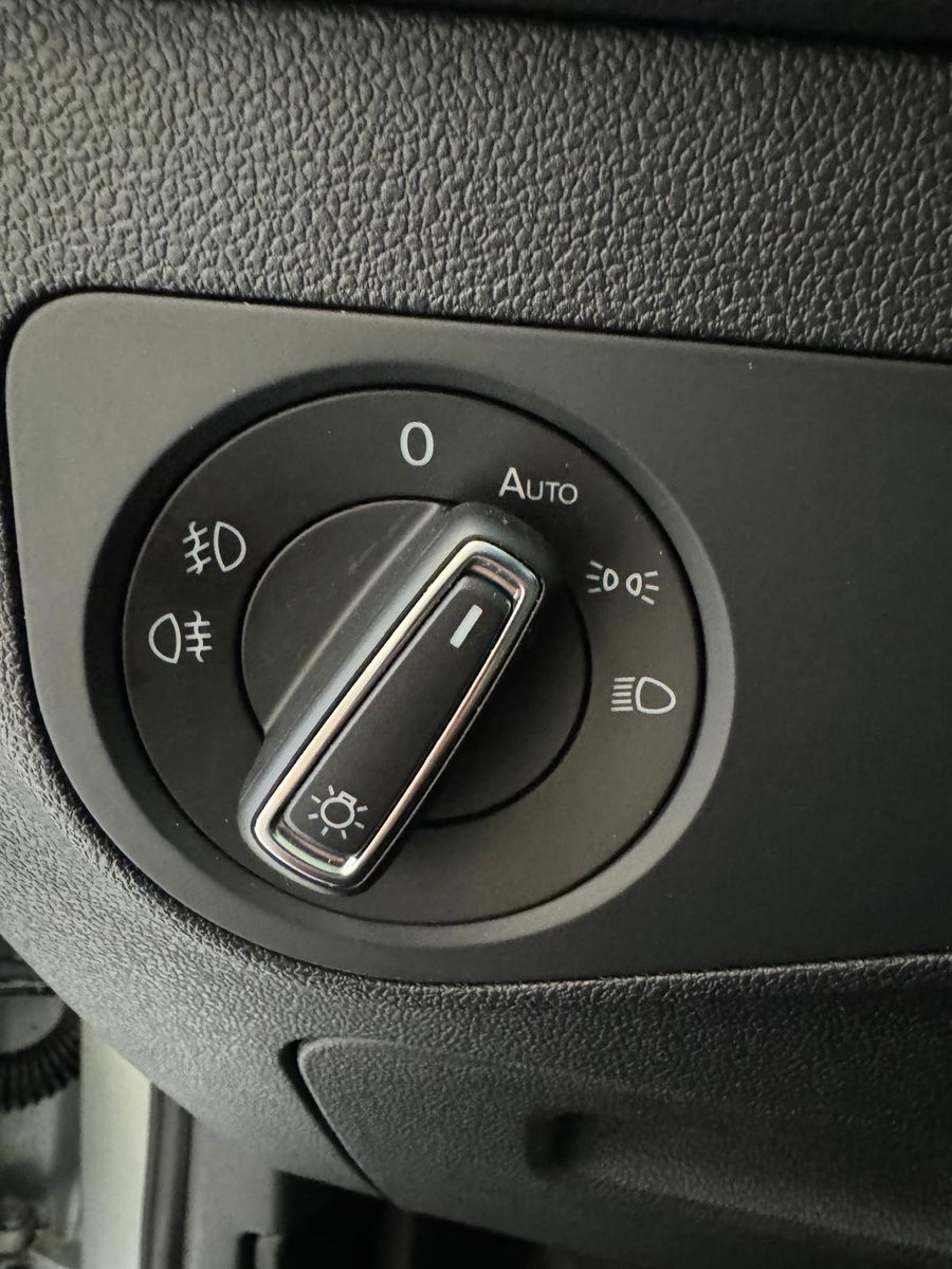 Fahrzeugabbildung Volkswagen Tiguan Highline 4Motion / LED / ergoSitz / NAVI