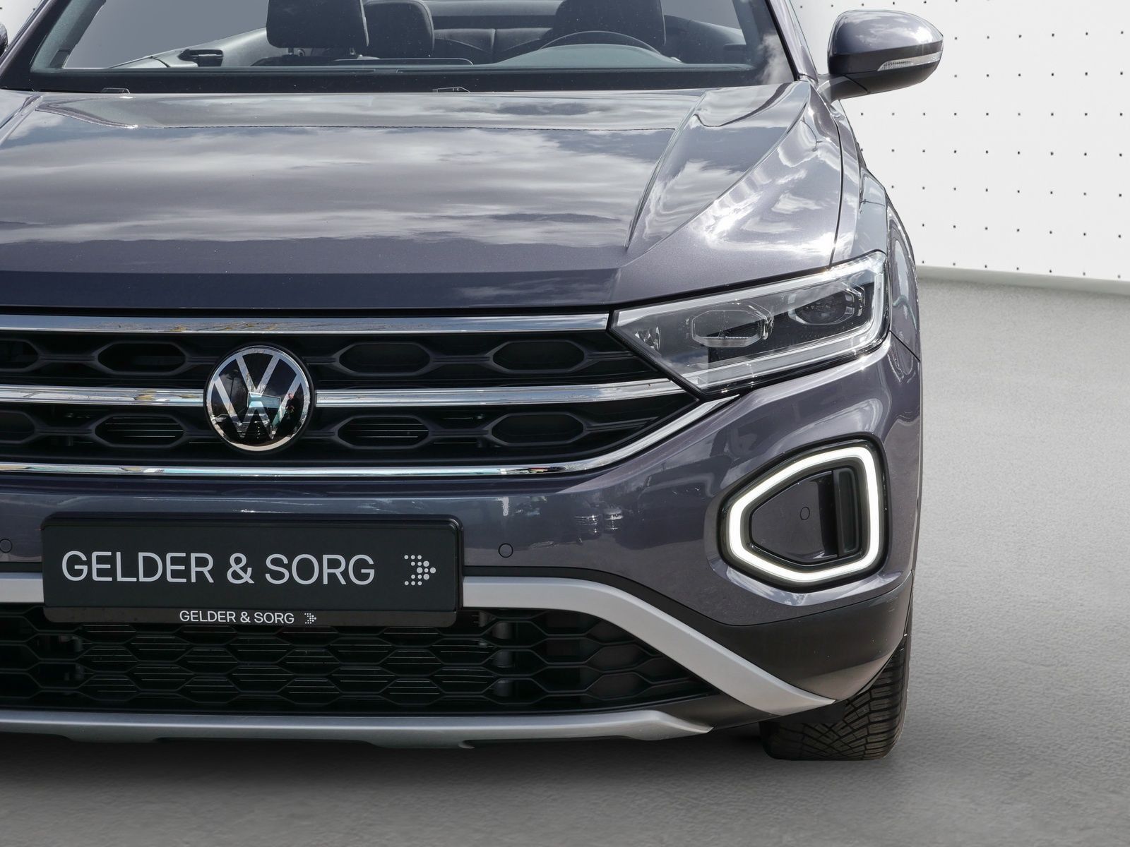 Volkswagen T-Roc - Bild 12