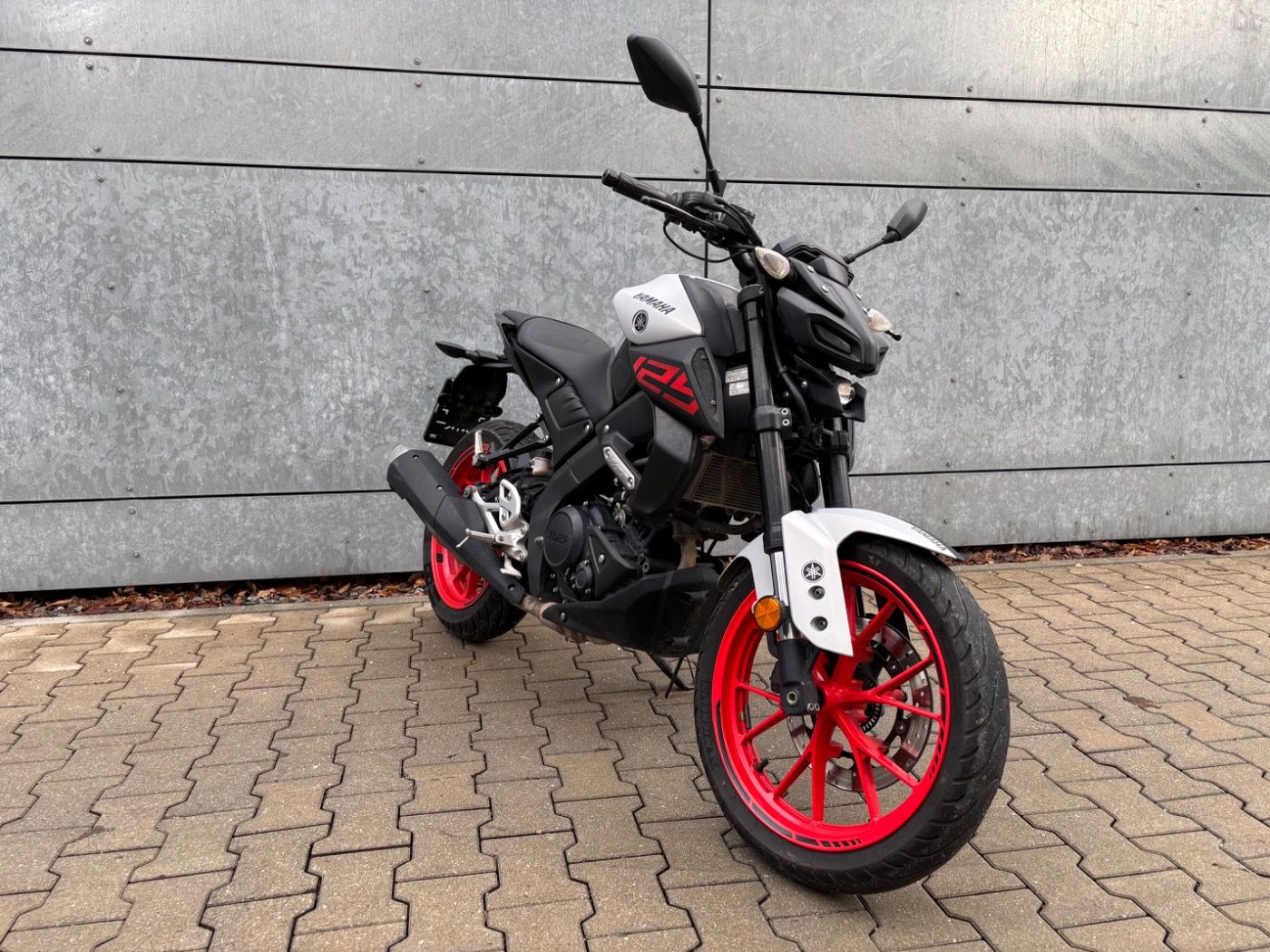 Fahrzeugabbildung Yamaha MT 125 Griffheizung