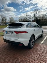 Jaguar F-Pace 20d AWD R-Sport Automatik R-Sport - Jaguar F-Pace in Stuttgart