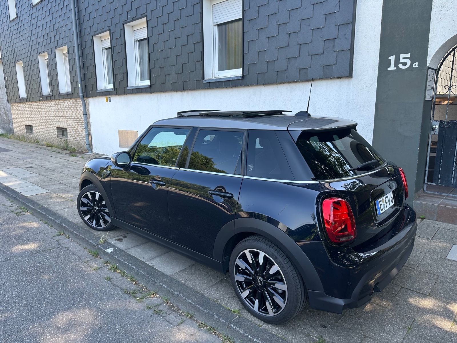 MINI Cooper MINI Yours Trim Steptronic MINI Yours...