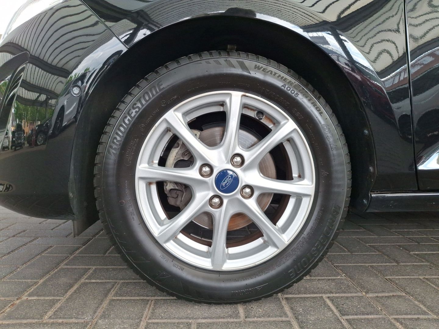 Fahrzeugabbildung Ford Fiesta Cool & Connect 1.0  PPS/NAVI/TEMP/Winterp