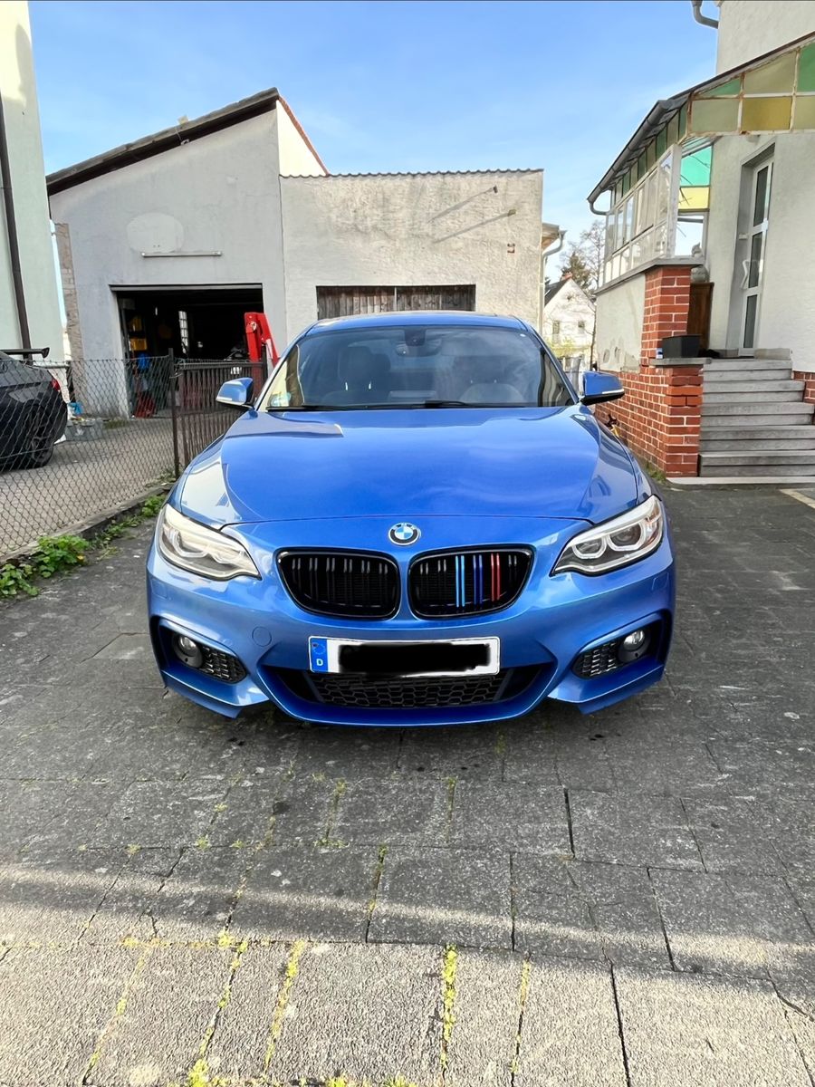 BMW 220