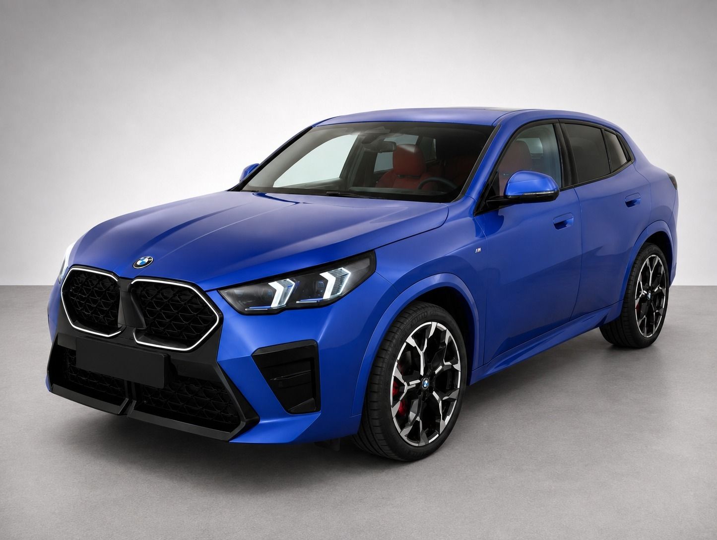 Fahrzeugabbildung BMW X2 20 i sDrive M Sport Pro IconicGlow Coral Rot