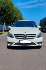 Mercedes-Benz B 180 -  W246 mit Sportpaket - Mercedes-Benz B-Klasse Gebrauchtwagen in Dortmund
