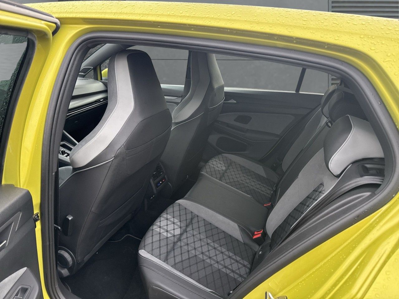 Volkswagen Golf - Bild 10