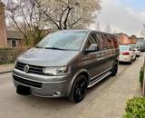 Volkswagen T5 Multivan Motor Neu  - VW T5 Multivan in Düsseldorf