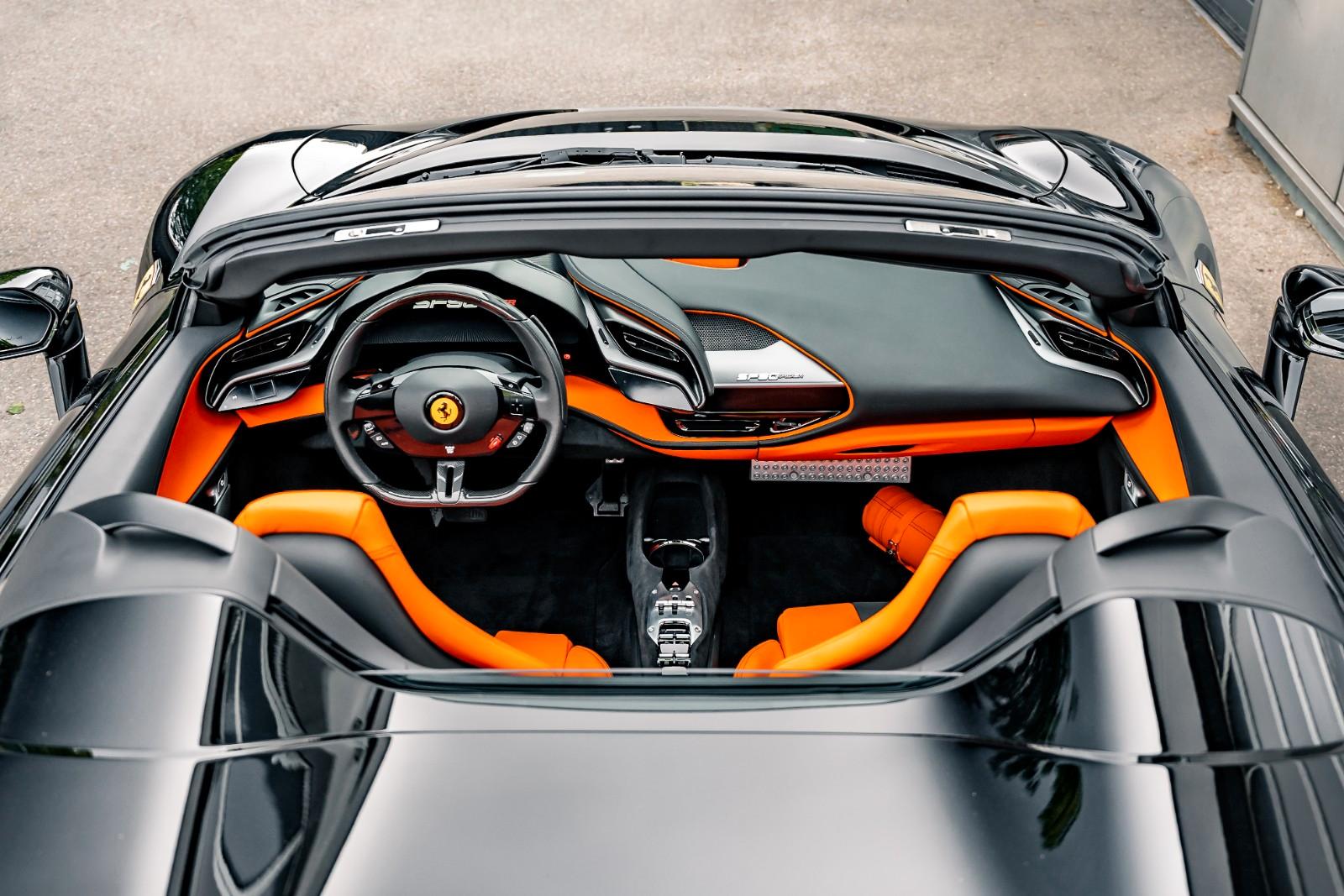 Ferrari SF90 Spider//ARANCIO//AFS//LIFT//CARBON//360-CAM
