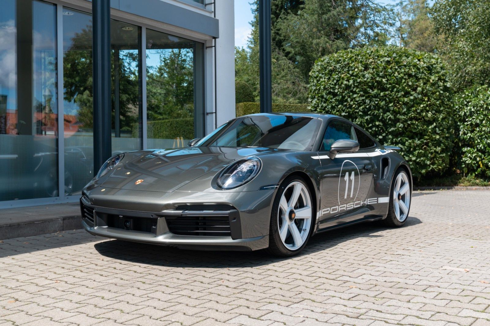 Porsche 992 Turbo 50 Jahre/ HERITAGE PAK/ NACHT/ BURMEST
