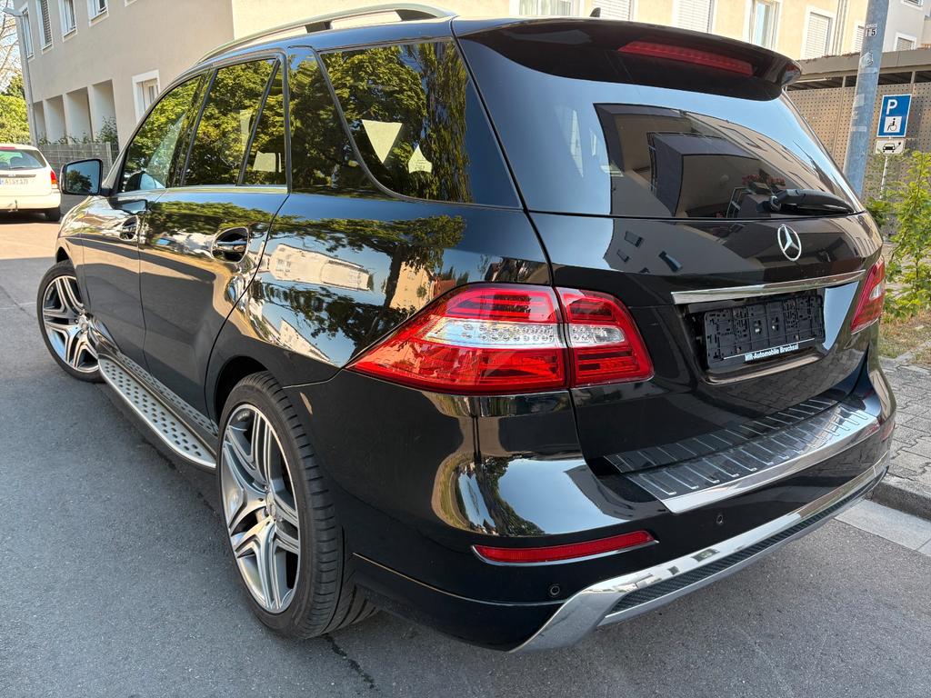 Mercedes-Benz ML 500