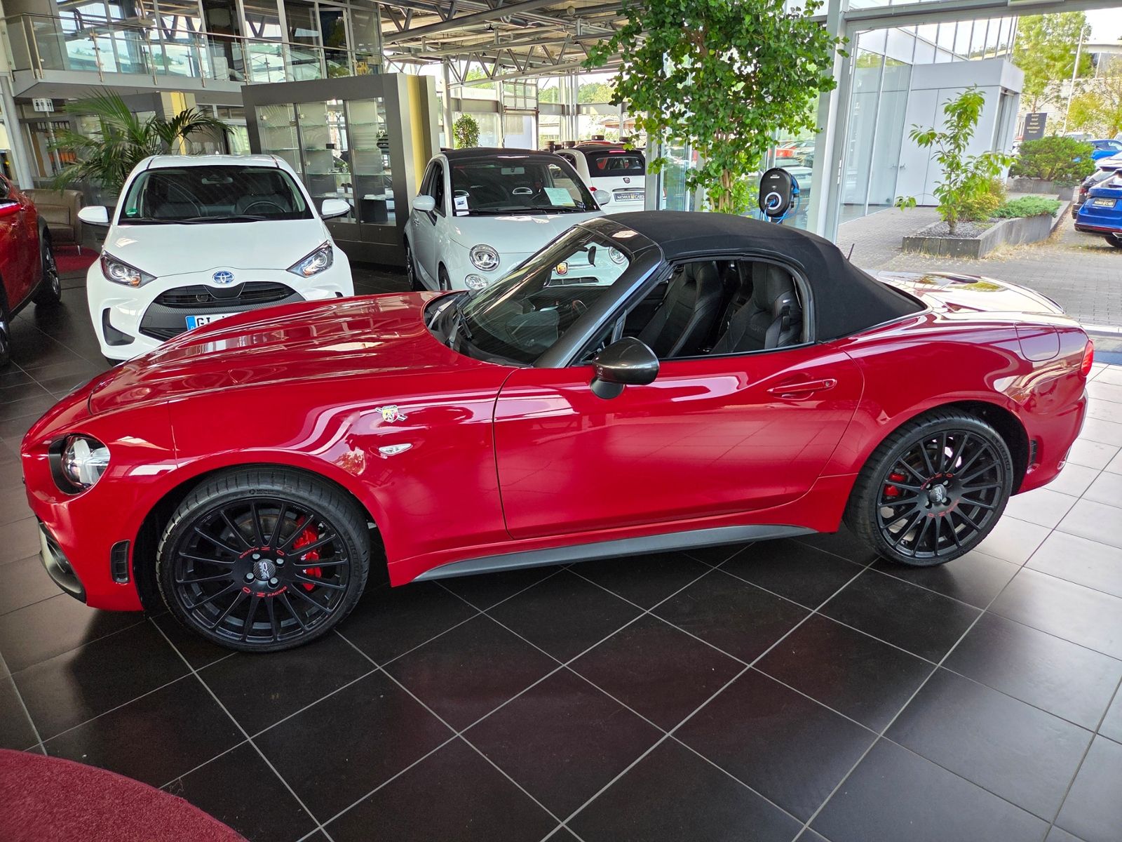 Fahrzeugabbildung Abarth 124 Spider 1.4 MultiAir Turbo KLIMA ALU