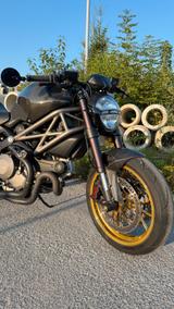 Ducati Monster 1100 EVO - DUCATI MONSTER