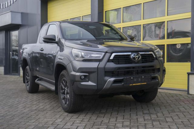Toyota Hilux 2.8 D-4D Xtra Cab Invincible MY 2025 BPM V