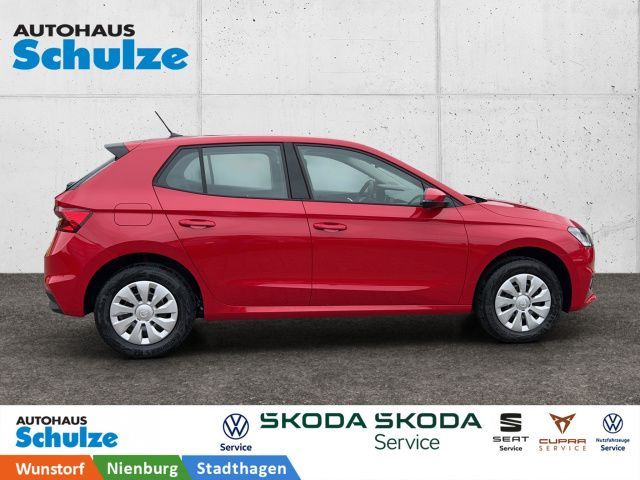 Fahrzeugabbildung Skoda Fabia 1.0 MPI Essence, Klima, LED, Bluetooth