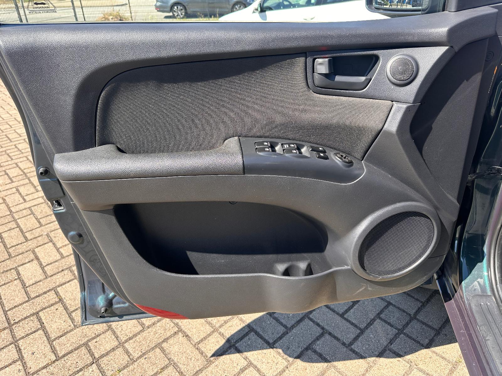 KIA SPORTAGE - 2.0 4WD - 141 CV - 4X4 - BVM