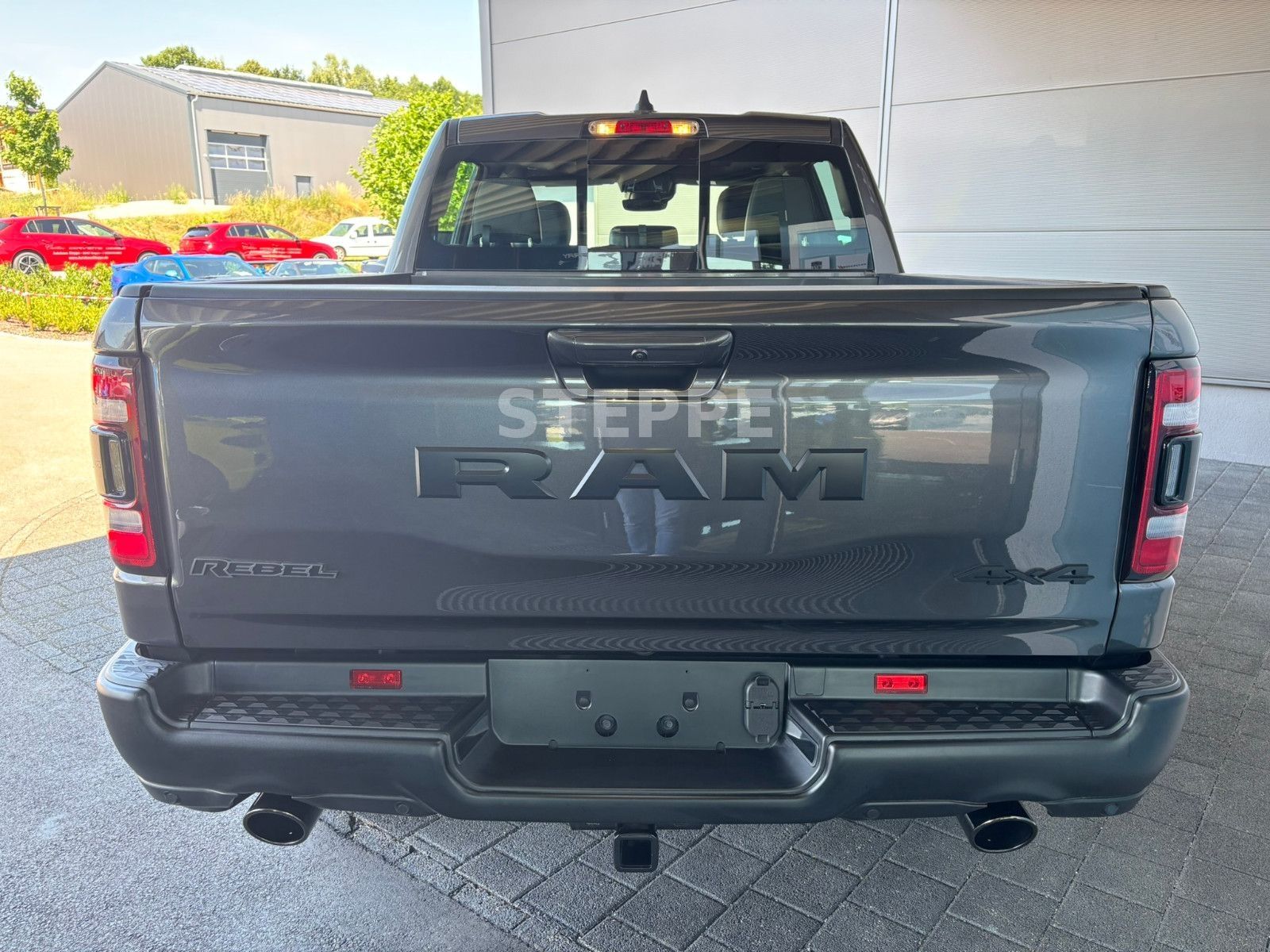 Dodge RAM 1500 REBEL 5,7V8 LPG NIGHT ACC, Luftfed,360°