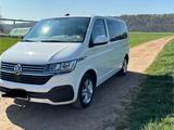 Volkswagen T6.1 Multivan mit toller Ausstattung  - gebrauchte VW T6 Multivan aus dem Jahr 2022
