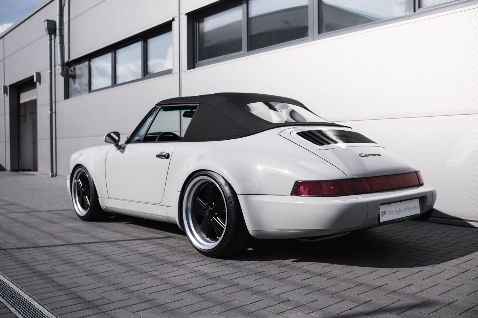 Fahrzeugabbildung Porsche 964 WTL Cabrio AP-Car-Design - NEUZUSTAND!