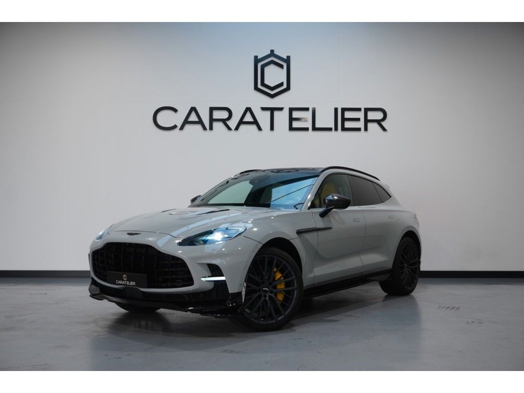 ASTON MARTIN DBX