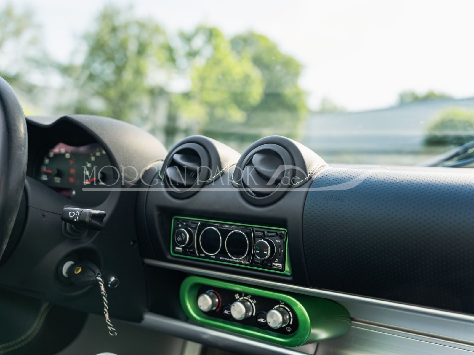 Fahrzeugabbildung Lotus Elise SPORT 220
