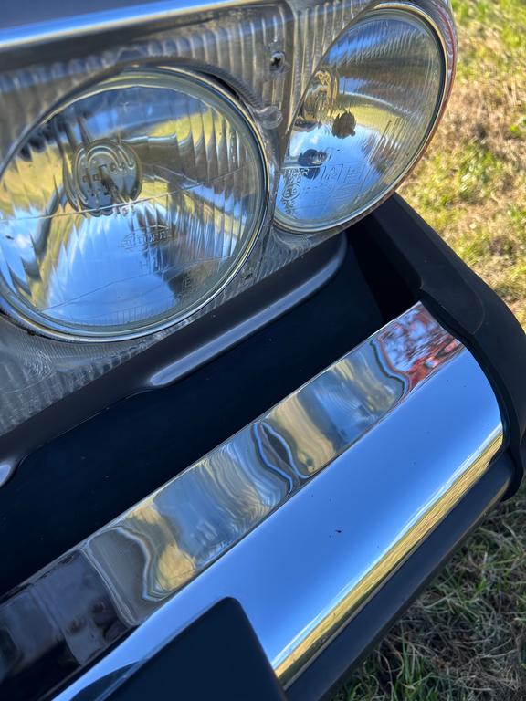 Mercedes-Benz SL 560