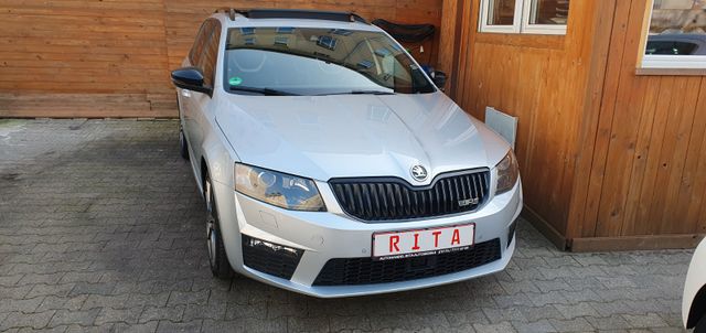 Skoda Octavia 2.0 TDI DSG VRS Kombi, Panorama, 2 Hand