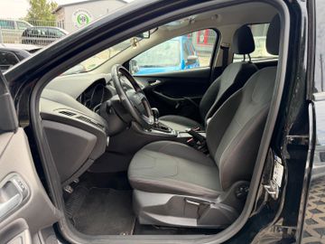 Ford Focus - 9