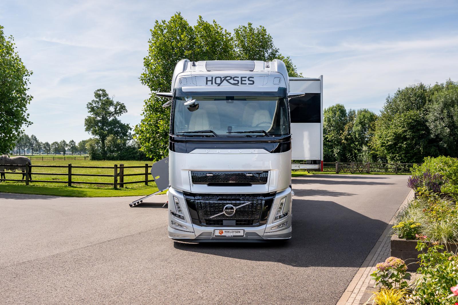 Volvo FH 500, Roelofsen RR6