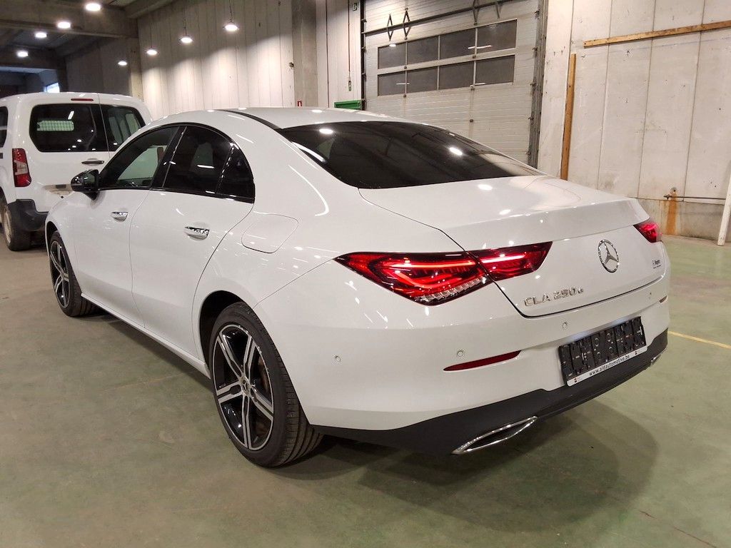 Image of Mercedes-Benz CLA 250