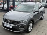Volkswagen T-Roc Sport 4Motion *Pano,Leder,Navi,Scheckheft* - VW T-Roc Gebrauchtwagen in Köln
