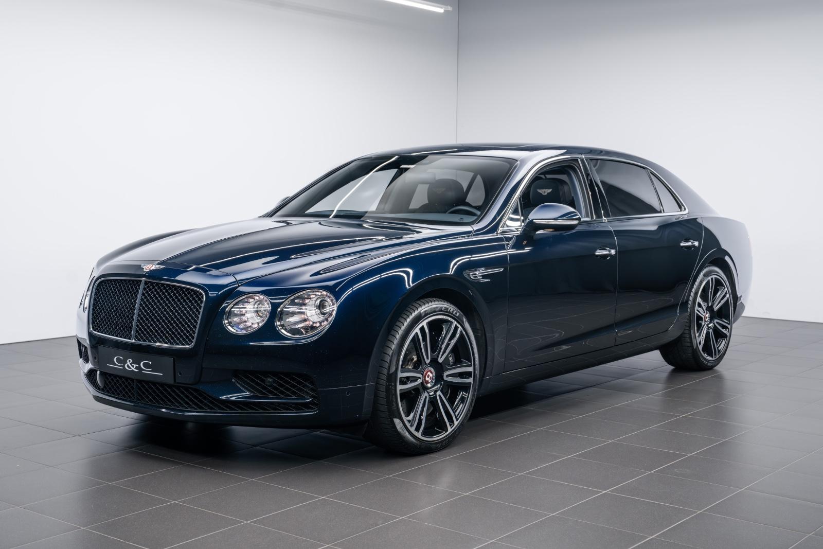 Bentley Flying Spur V8 S 4-SITZER / GUTE HISTORIE