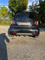 Smart ForTwo/BRABUS/SPORTAUSPUFF - Smart ForTwo mit Benzin-Antrieb: Sportwagen, Automatik