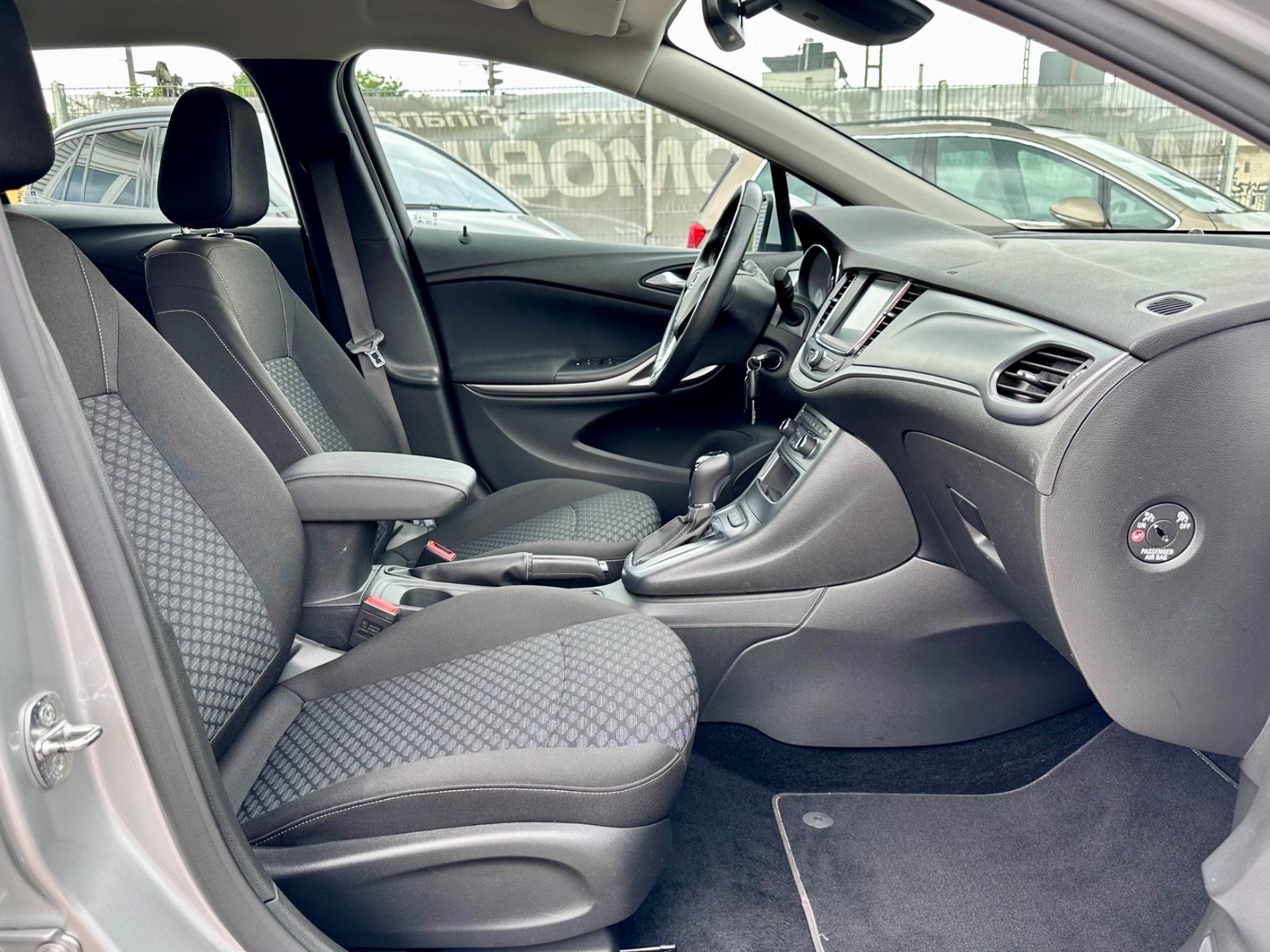 Fahrzeugabbildung Opel ASTRA K SPORTS TOURER 120 JAHRE*AUTOM+MOD.2020