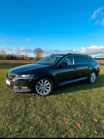 Skoda Superb 1.5 TSI ACT DSG Style Combi Style