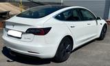 Tesla Model 3 Allradantrieb mit Dualmotor - Tesla aus 2020
