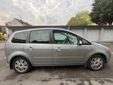 Ford C-Max Ghia - Ford C-Max aus 2004: Ghia