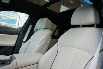 Fahrzeugabbildung BMW X6 xDrive 40 d M Sport Pano NETTO EXPORT