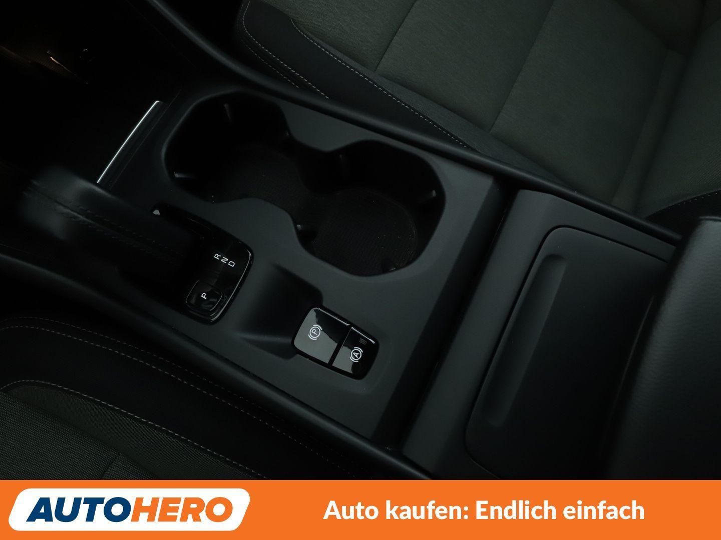 Volvo XC40 2.0 D3 Momentum Pro 2WD Aut.*NAVI*LED*TEMPO, миниатюра 22