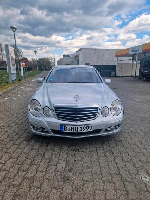 Mercedes-Benz 280