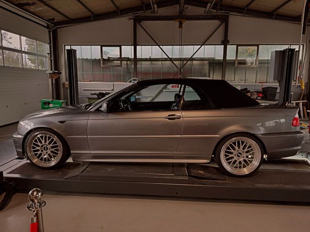 BMW 318ci e46 M-Paket Cabrio Navi PDC Bast...