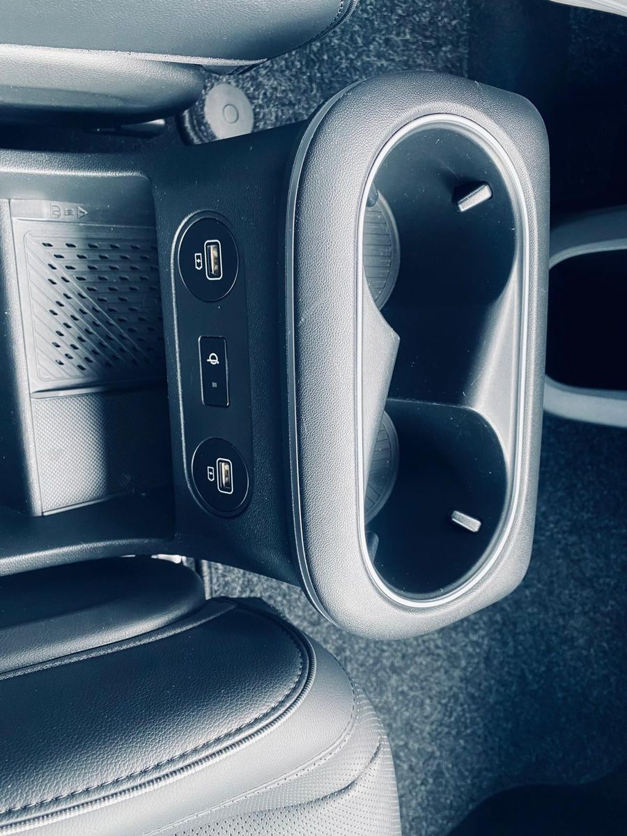 Fahrzeugabbildung Hyundai Ioniq 5 Techniq 4WD WERG.+NAVI+LED+SHZ+KAM+ACC+