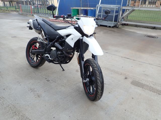 KSR TR 125 SM Generic Supermoto