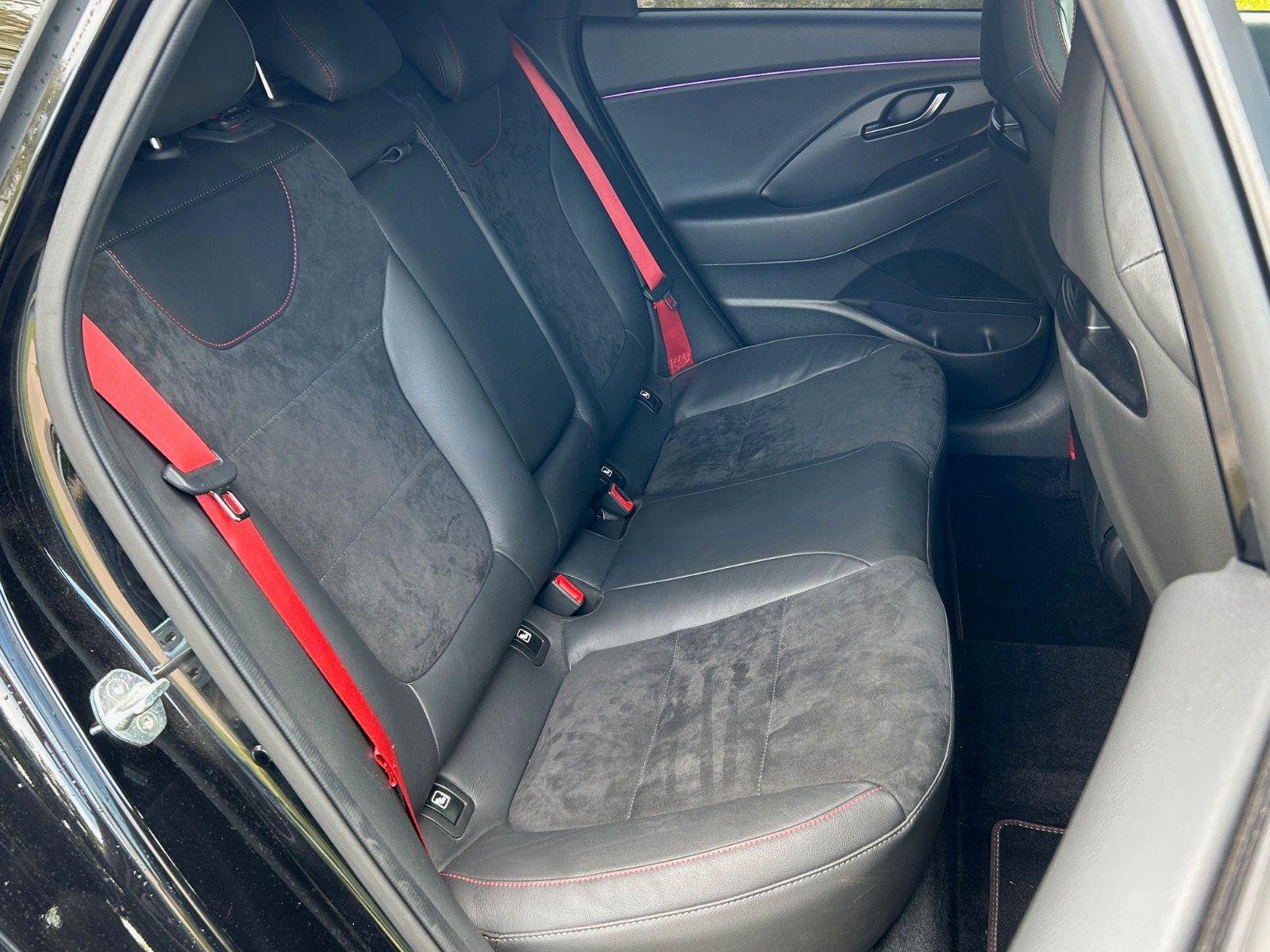 Fahrzeugabbildung Hyundai i30 N 2.0 T-GDI Fastback Limited Edition *Pano*