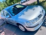 Nissan Almera . Benziner 1,5L  sehr sauber... - Nissan Almera: 1.5