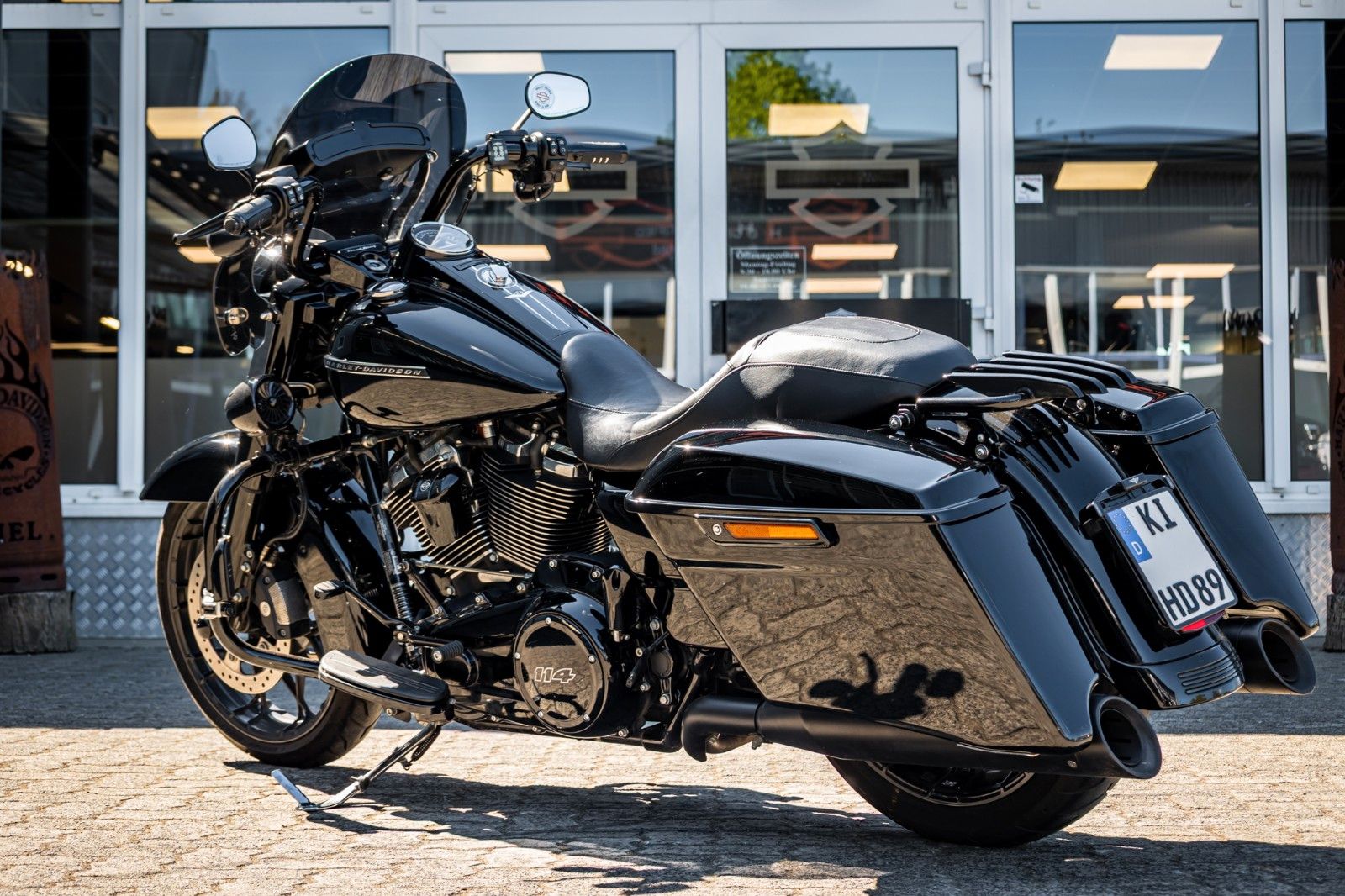 Fahrzeugabbildung Harley-Davidson ROAD KING SPECIAL 114 FLHRXS -Screamin Eagle