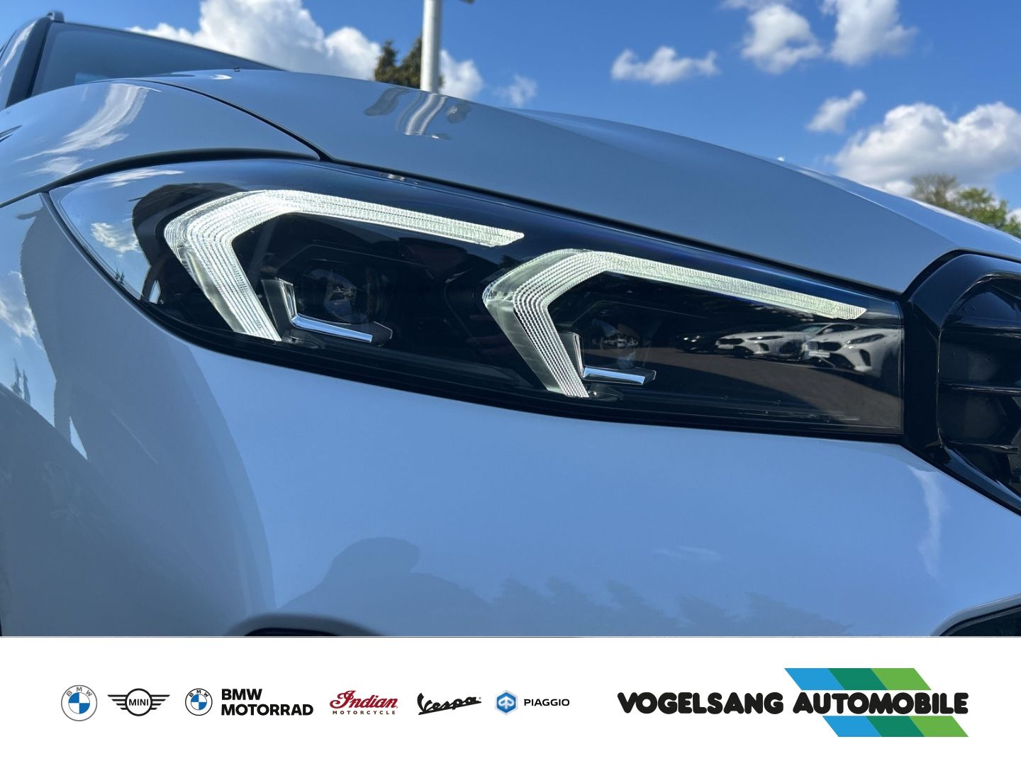 Fahrzeugabbildung BMW M340i xDriveTouring,Panodach,SurroundView,H&KSou