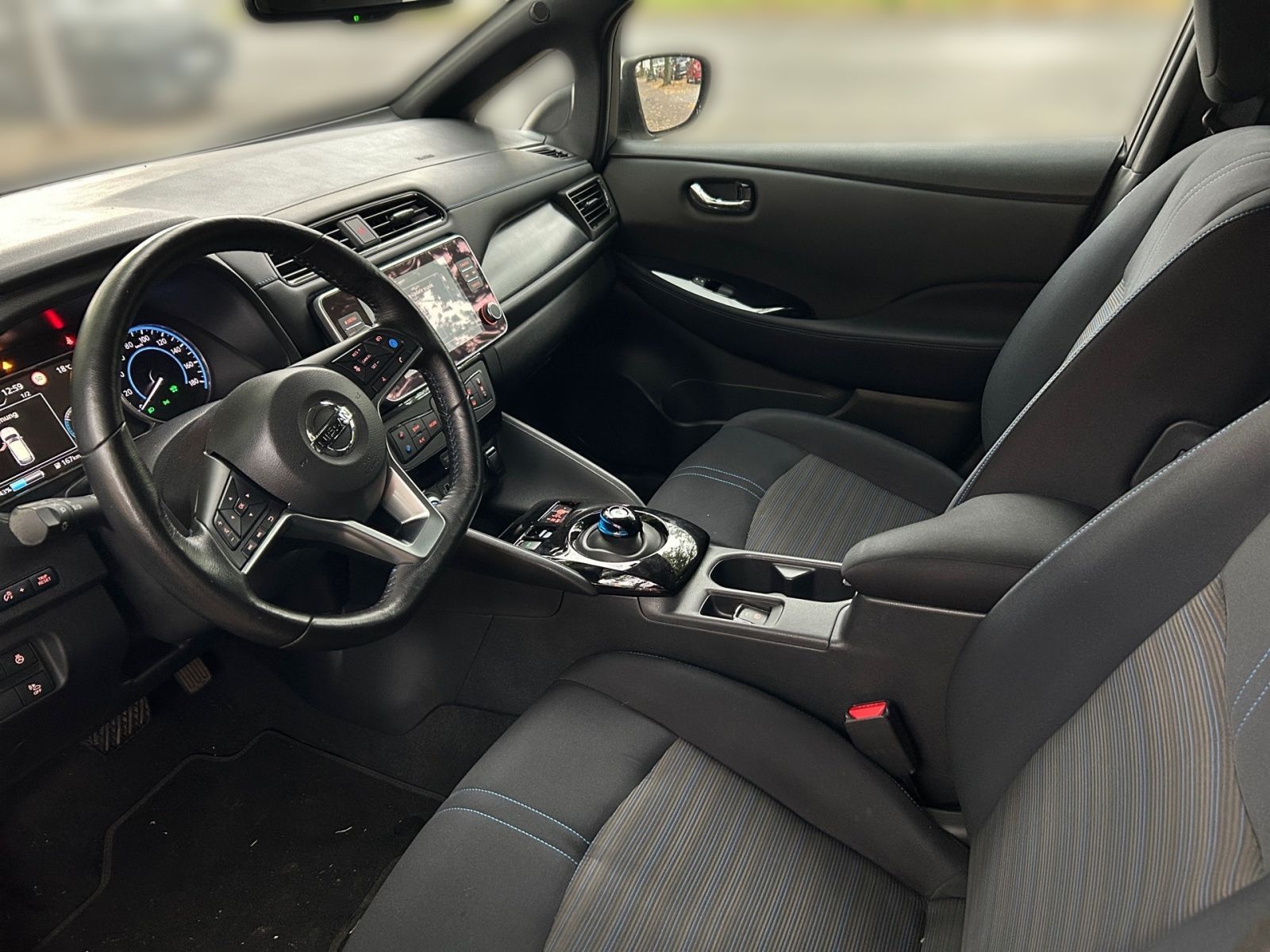 Nissan Leaf - Bild 7