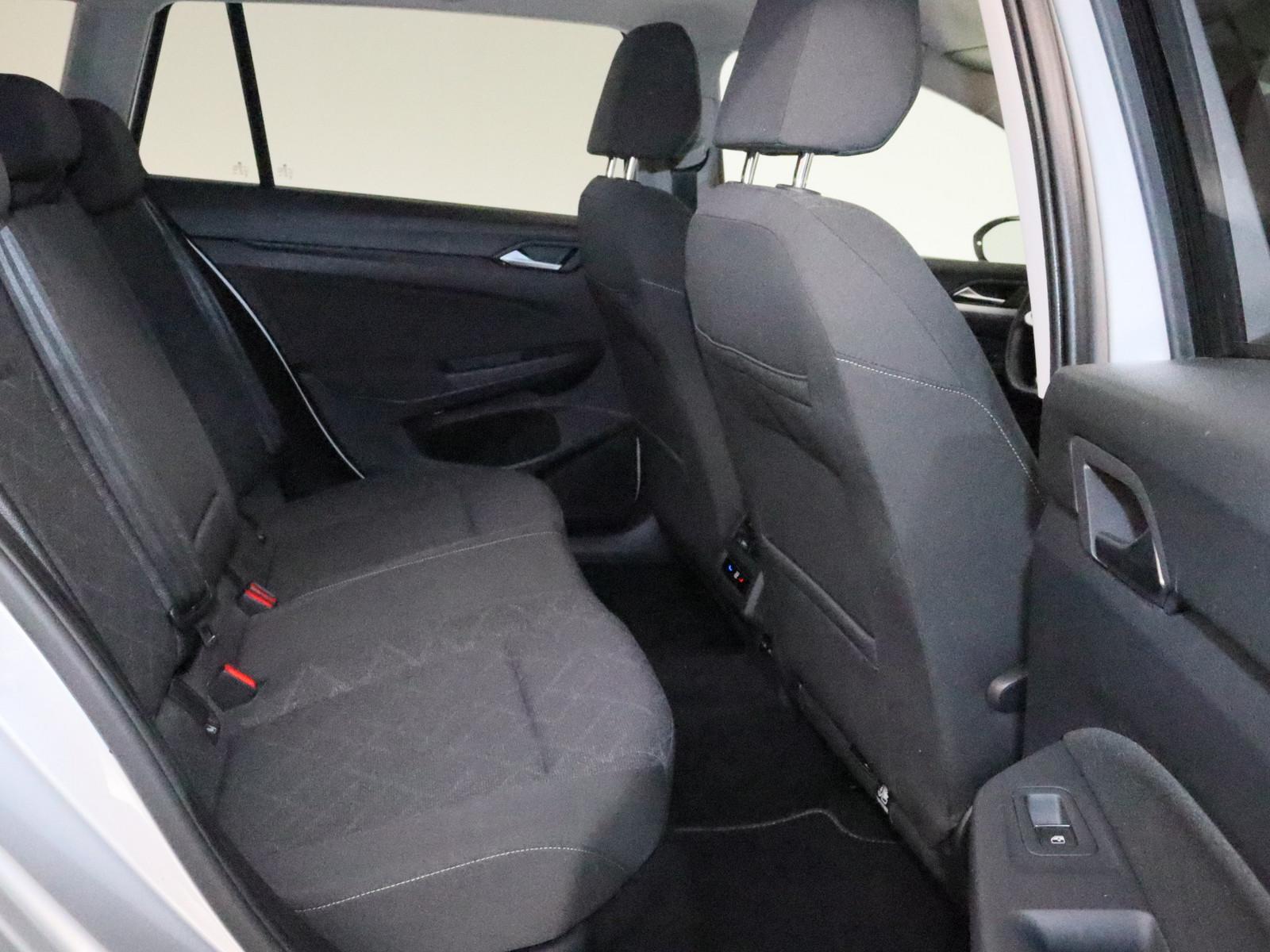 Volkswagen Golf VIII 2.0 TDI Life AHK LED ACC NAVI SHZ PDC, миниатюра 8