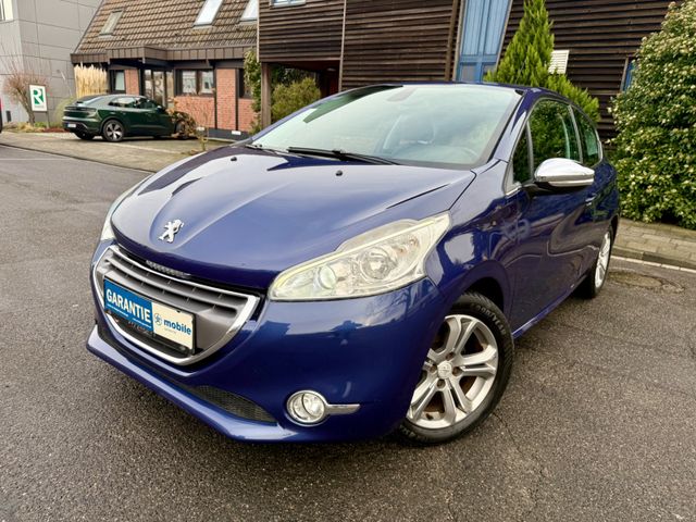 Peugeot 208 Allure*Sport*1 HAND* NAVI* 12 M Garantie *