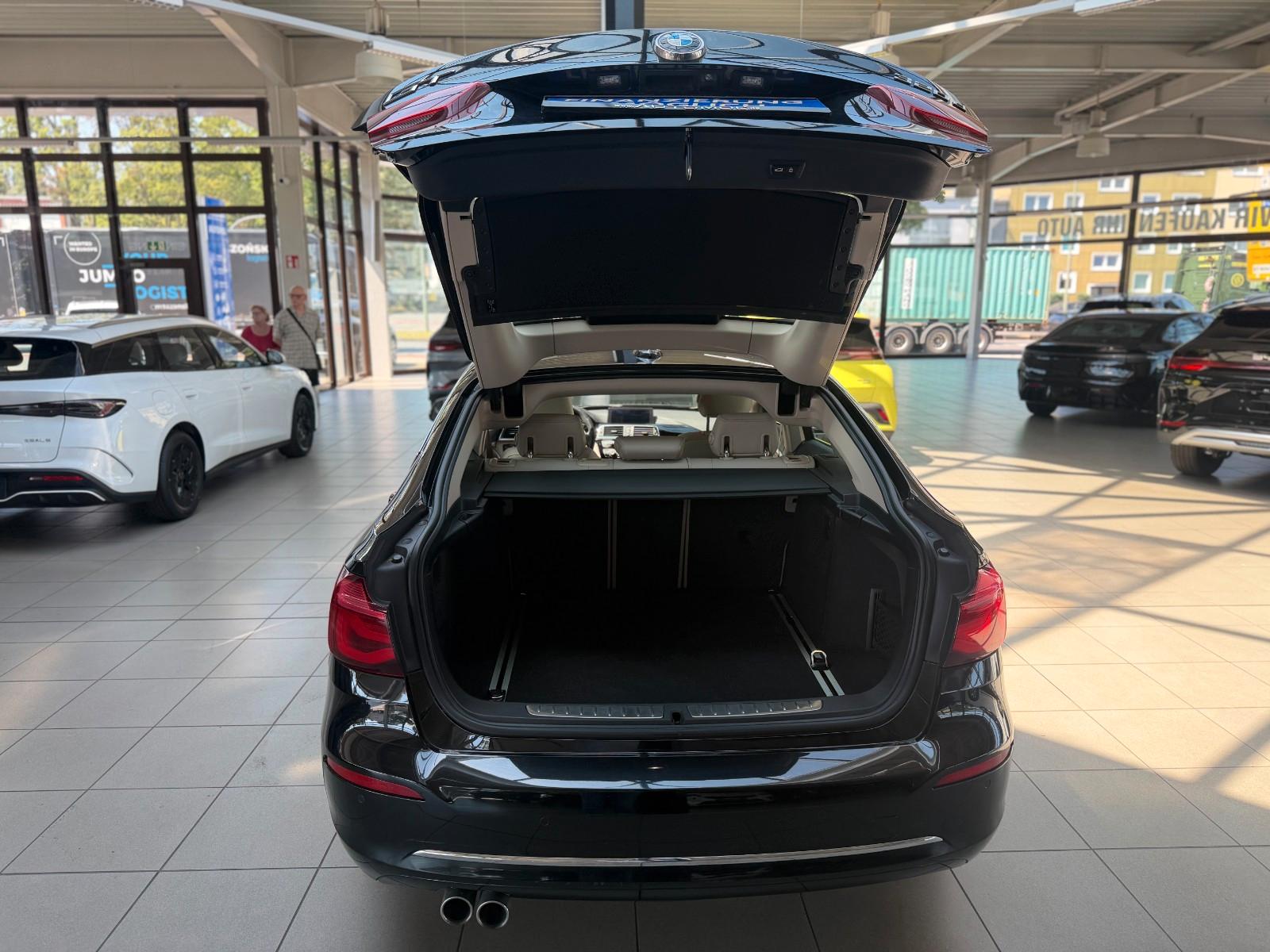 BMW 320 3 Gran Turismo 320 d xDrive Luxury Line
